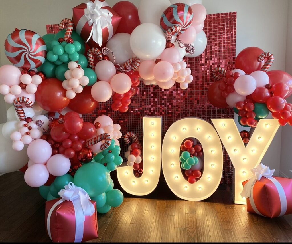 Northern Virginia, Washington, DC, Pittsburgh, custom backdrops, balloons, photo-op setups, & holiday event rentals.